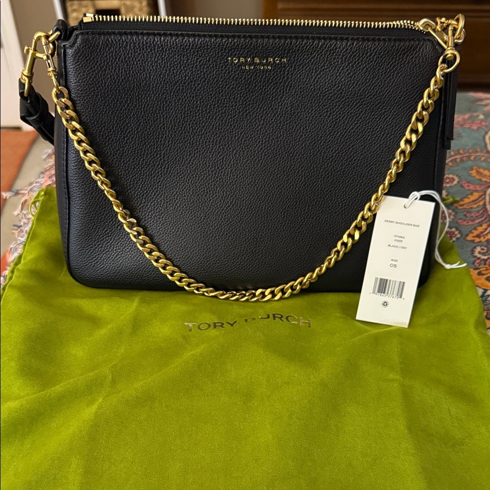 Tory Burch Black Perry Shoulder Bag with Gold Chain like new